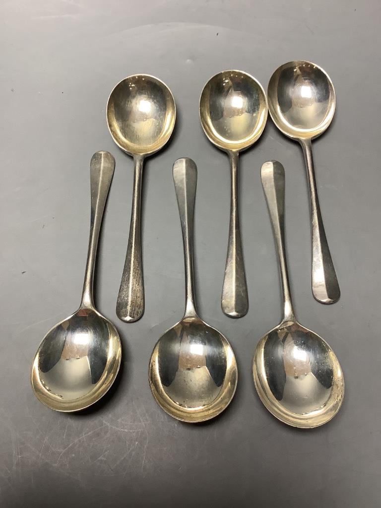 A set of six silver rat-tail pattern soup spoons, Sheffield 1961, Mappin & Webb 10.68oz